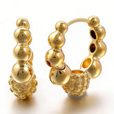 Lisa Hoop huggie EAR/Gold