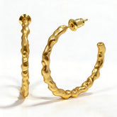 EMMA HOOP HUGGIE EAR/GOLD METAL