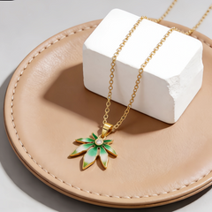 GREEN PINK ENAMEL NCK/GLD