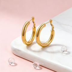 FALLYN Hoop huggie EAR/Gold