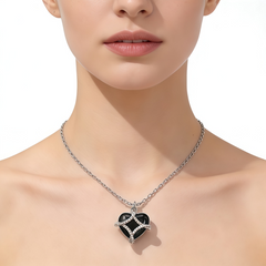 Eleanor BL AGATE Necklace