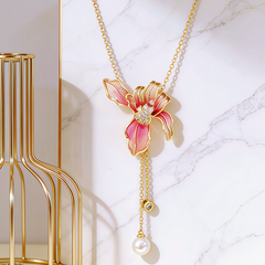 Molly enamel Necklace