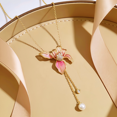 Molly enamel Necklace