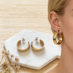 Huggie Hoops Earrings/Gold Stainless Steel