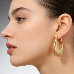 ELAINA Hoop huggie EAR/Gold