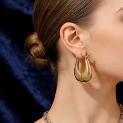 ELAINA Hoop huggie EAR/Gold