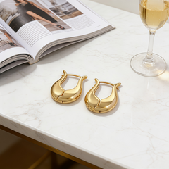 ELAINA Hoop huggie EAR/Gold