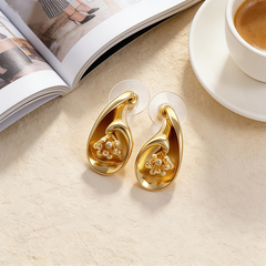 IRREGULAR Hoop huggie EAR/Gold