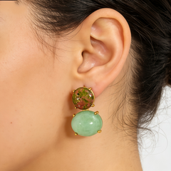 UNAKITE & GREEN DONGLING STUD EAR/GLD