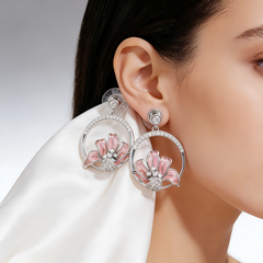 MINA ROUND FLOWER ENAMEL EAR