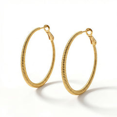 Jea Hoop huggie EAR/Gold