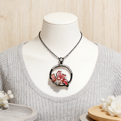 MINA ROUND FLOWER ENAMEL NCK