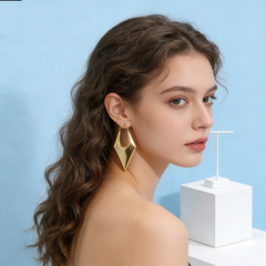 ZOE Hoop huggie EAR/Gold