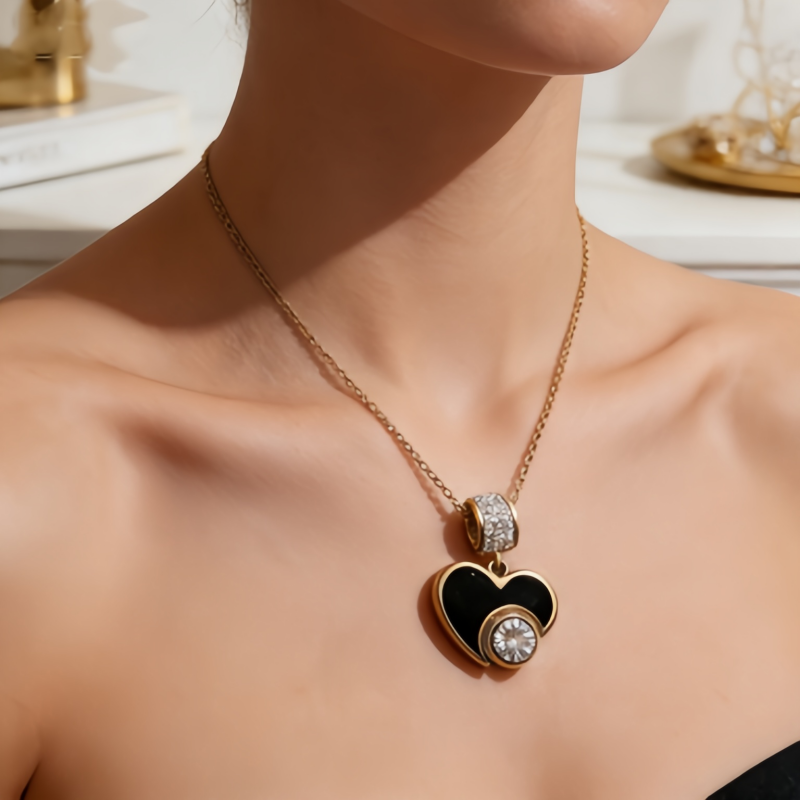 Onyx Heart & Diamond Necklace/Stainless Steel