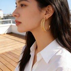 JAMIE Hoop huggie EAR/Gold