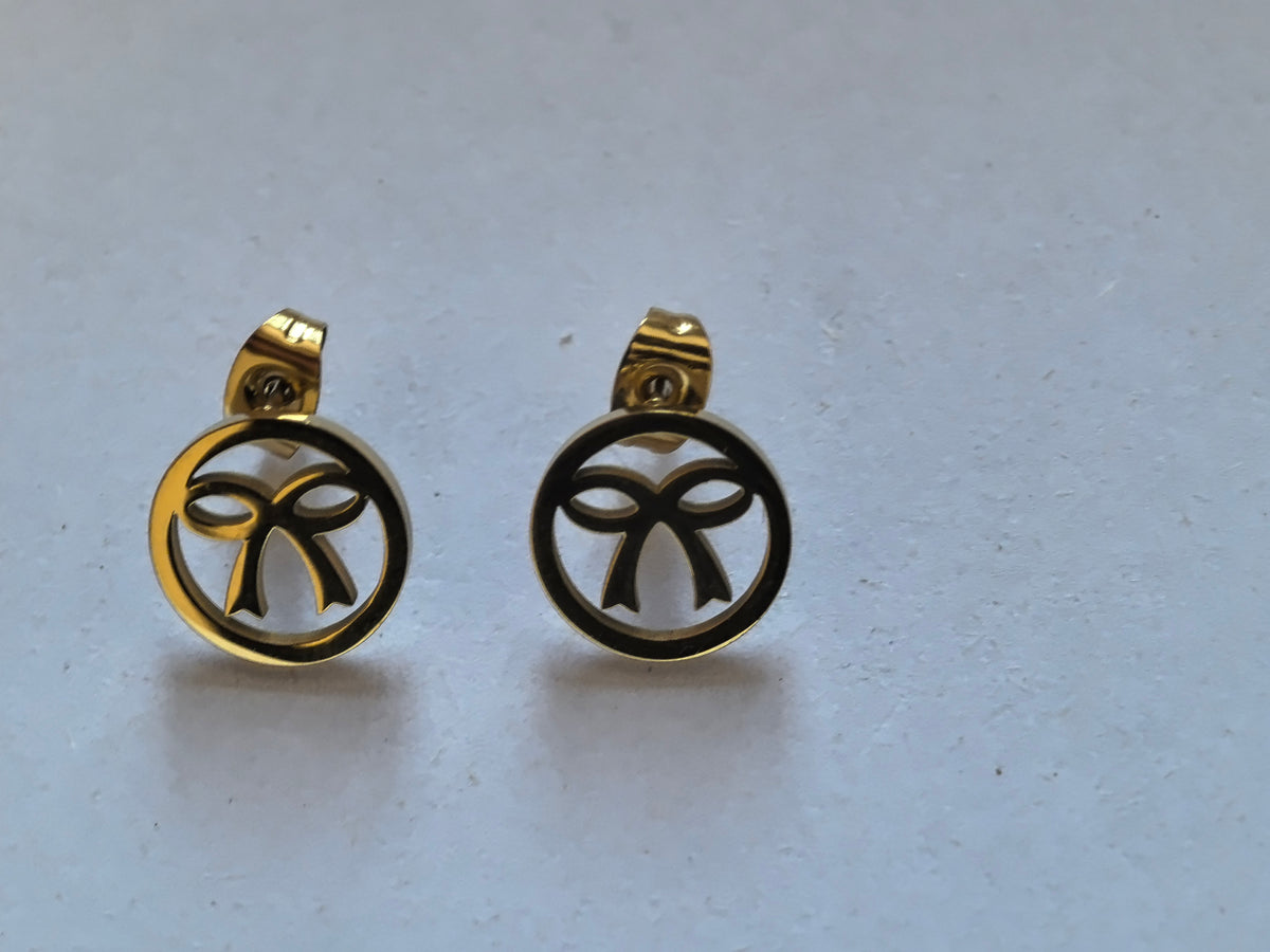 Bow Cutout Earrings/ GOLD Stainless Steel
