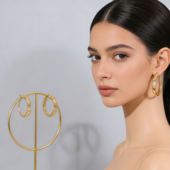 C Hoop huggie EAR/Gold