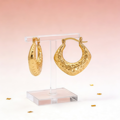 Tessa Hoop huggie  EAR/Gold