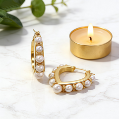 Fresh water M pearl Hoop huggie EAR/Gold