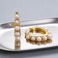 Fresh water M pearl Hoop huggie EAR/Gold