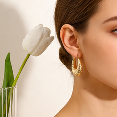 MCKENNA Hoop huggie EAR/Gold