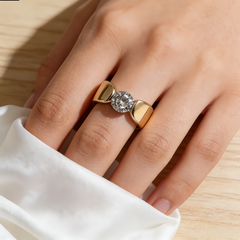 Solitary Cubic Zirconia Gold Band Ring/Stainless Steel