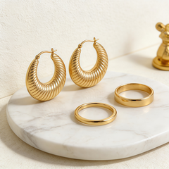 DEMI Hoop huggie EAR/Gold