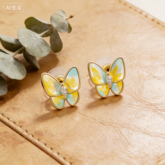 Stella butterfly enamel EAR