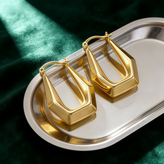 ELLE Hoop huggie EAR/Gold