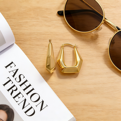 ELLE Hoop huggie EAR/Gold