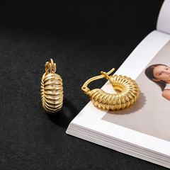 ARI HEART Hoop huggie EAR/RHD