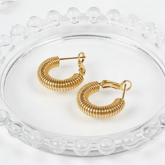 NOLA Hoop huggie  EAR/Gold