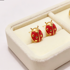 Lucky Ladybug enamel EAR/GOLD