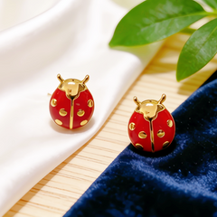 Lucky Ladybug enamel EAR/GOLD