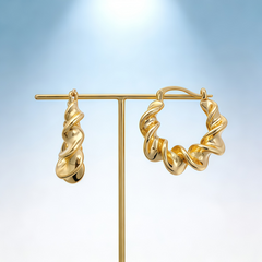 FV Hoop huggie EAR/Gold