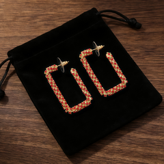 MOM Hoop huggie EAR/Gold