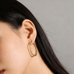 MIKKI Hoop huggie EAR/Gold