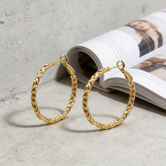 MABEL Hoop huggie EAR/Gold