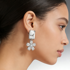 EAQUISITE WHITE STRIPED EAR/RHD WHITE CRYSTAL