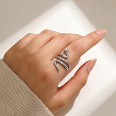 SNAKE RING