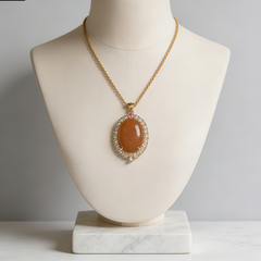 Sand stone Cubic Zirconia Necklace/Rose gold