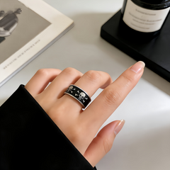 Chunky Skull Pattern Band Ring/Stainless Steel