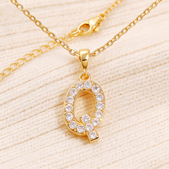 Letters Q Necklace/Rose gold