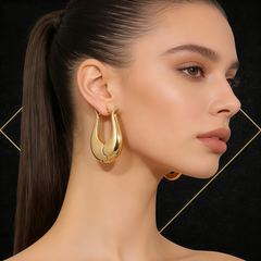 ELAINA Hoop huggie Earrings/Gold