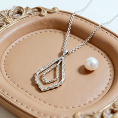 EILEEN Necklace METAL